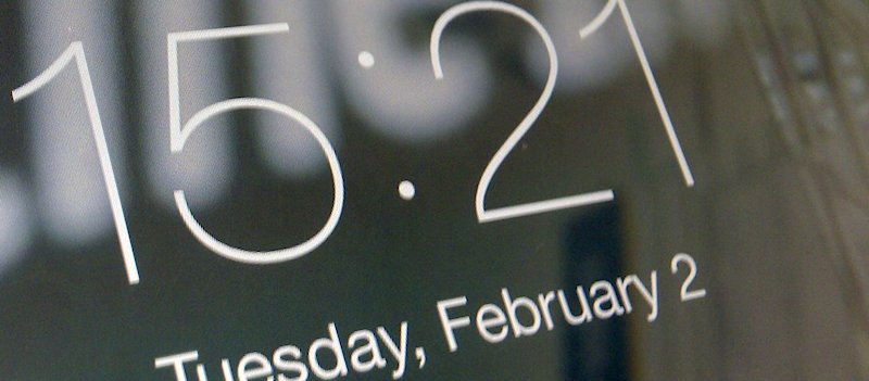 Apple Lockscreen Helvetica